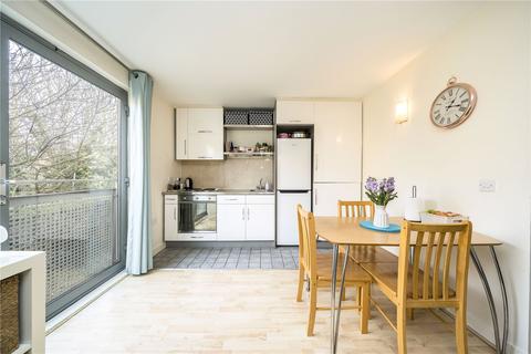 Studio for sale, Deals Gateway, Lewisham, SE13