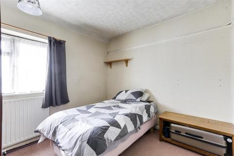 496 Arnold Road, Nottingham, NG5 5HL