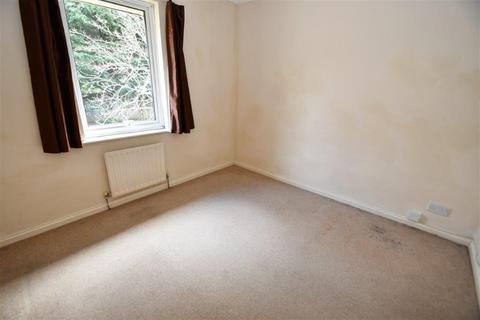 undefined, Salisbury Road, Farnborough GU14
