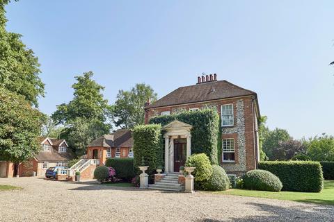 5 bedroom detached house for sale, Sheepcote Dell Road, High Wycombe HP15