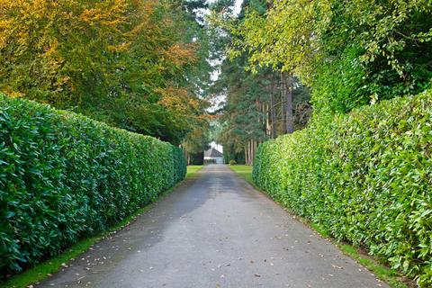 5 bedroom detached house for sale, Sheepcote Dell Road, High Wycombe HP15