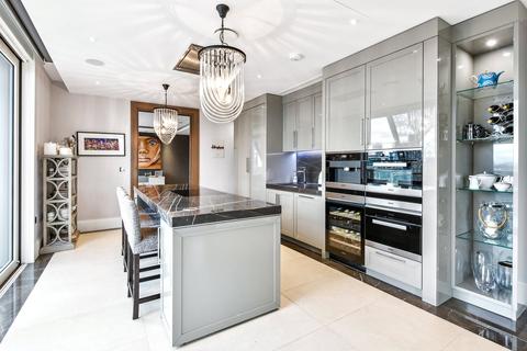 4 bedroom penthouse for sale, Strand, Covent Garden, WC2R