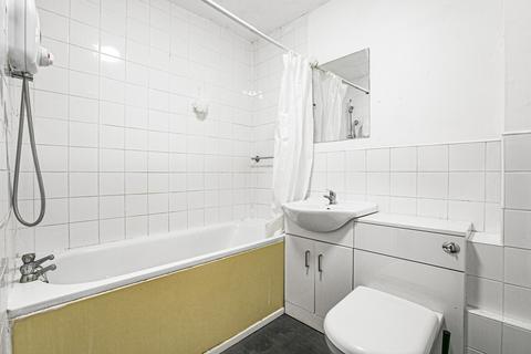 2 bedroom apartment for sale, Hardcastle Close, Croydon, CR0