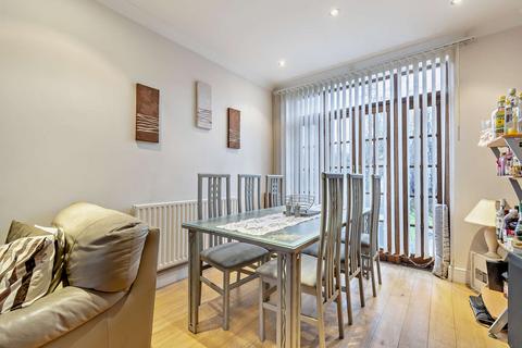 undefined, Nursery Gardens, Enfield, EN3