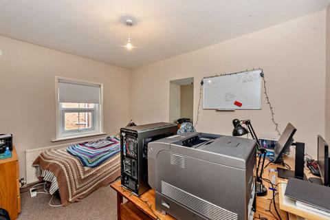 3 bedroom flat for sale, London Road, St Leonards-on-Sea, TN37