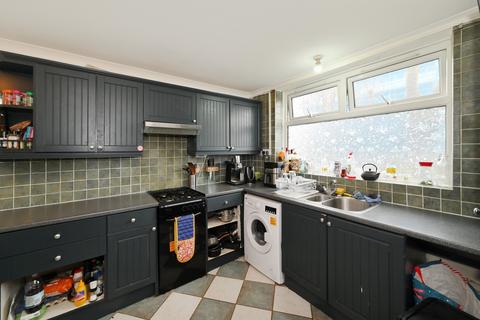 80 Hind Grove, London, E14 6HU