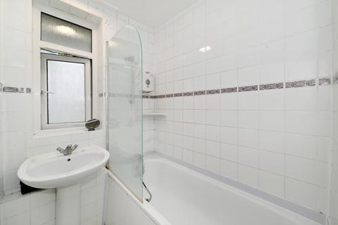 80 Hind Grove, London, E14 6HU