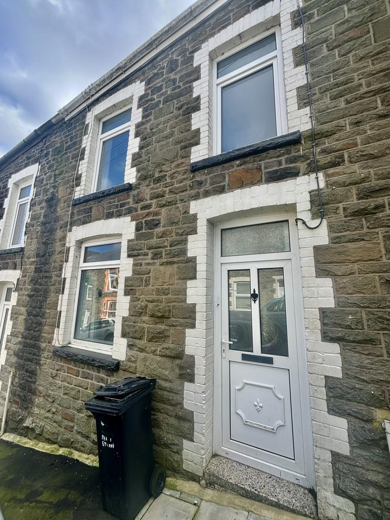 3 Bedroom Terrace House