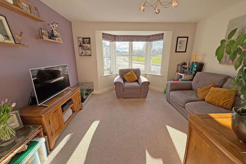 95 Burnham Road, Wythall, Birmingham, B47 6AS
