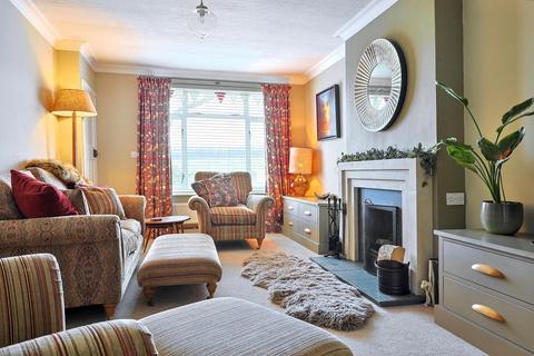265 Hinton Way, Great Shelford, Cambridge, CB22 5AN