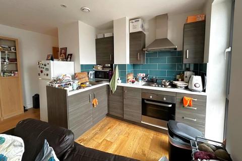 1 bedroom apartment to rent, Chertsey Road, Woking GU21