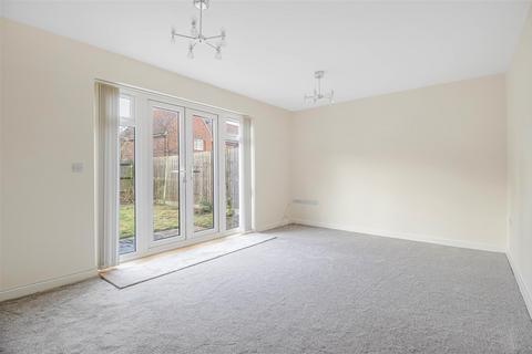 4 bedroom townhouse for sale, Chamomile Close, Red Lodge IP28