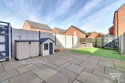 22 Taylor Way, Lichfield, WS13 6US