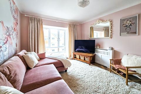 undefined, West End Avenue, Harrogate, HG2