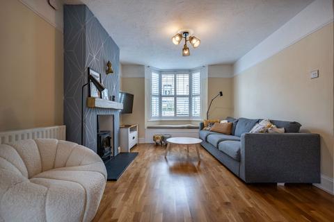 69 Newbury Road, Bromley, BR2 0QN