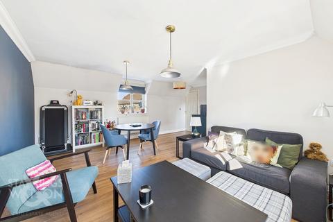 2 bedroom coach house for sale, Bromedale Avenue, Mulbarton, Norwich