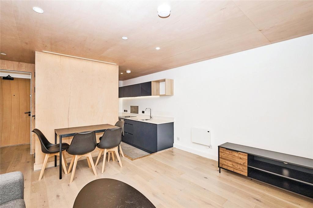 Kitchen/Living Room