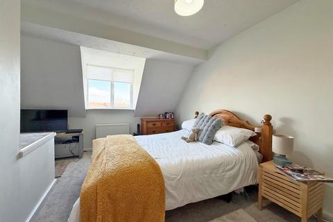 2 bedroom mews for sale, Painters Place, Bicton Heath, Shrewsbury
