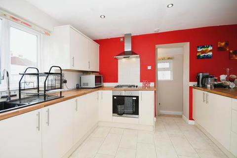 98 Ashcroft Drive, Old Whittington, Chesterfield, S41 9PD