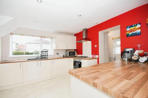 98 Ashcroft Drive, Old Whittington, Chesterfield, S41 9PD