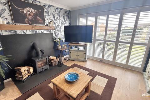 4 bedroom detached bungalow for sale, Waterford Green, Ashington, Northumberland, NE63 0DD
