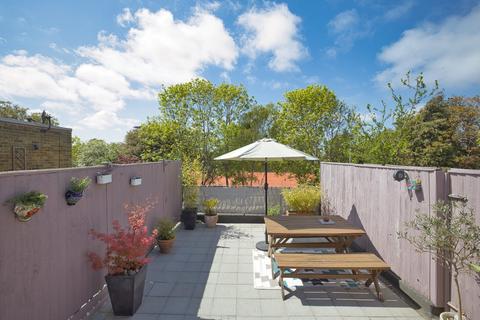 2 bedroom flat for sale, Callis Court Road, Broadstairs, CT10