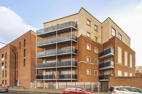 2 bedroom flat for sale, High Street, Wealdstone, HA3