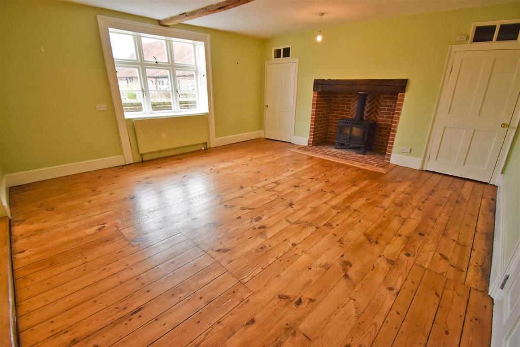 Dining Room.jpg