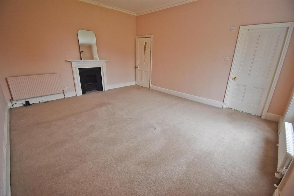 Bedroom 1.1.jpg