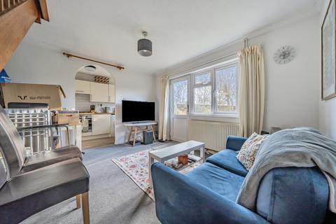 67 Manor Road, Witney, OX28 3UE