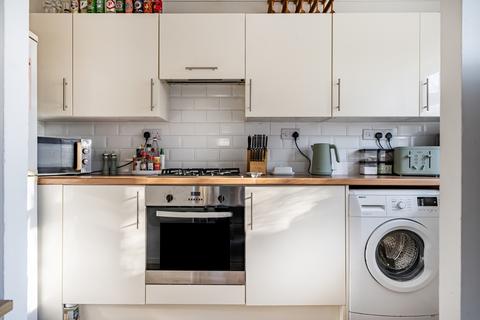 67 Manor Road, Witney, OX28 3UE