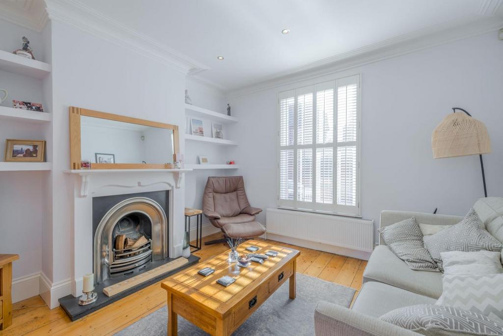Living Area 1
