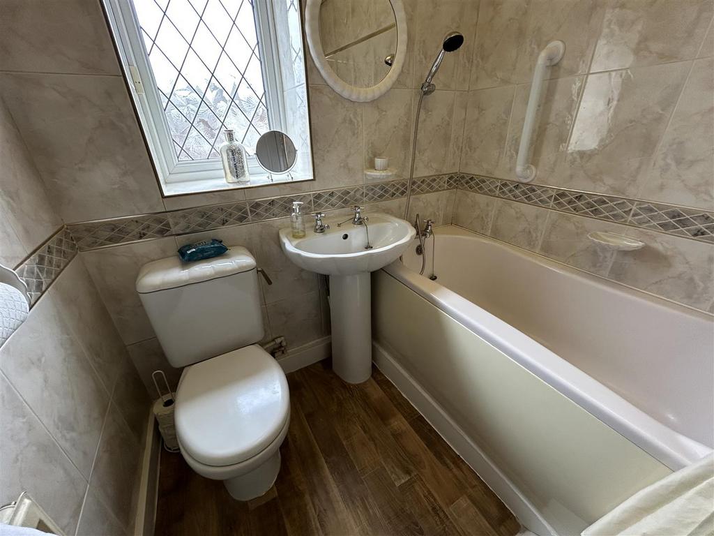 BATHROOM &amp; WC
