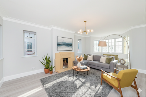 4 bedroom flat for sale, Ealing Village, London W5