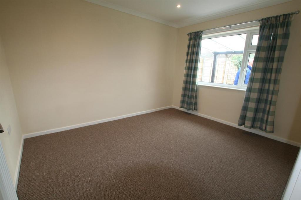 Ellsdon,25bed2.JPG