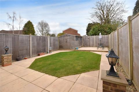 undefined, Horley, Surrey, RH6