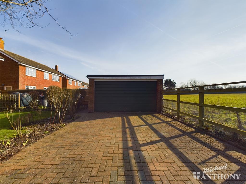 Cam03218 g0 pr0534 still021