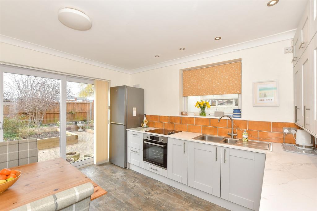 Kitchen/ Diner