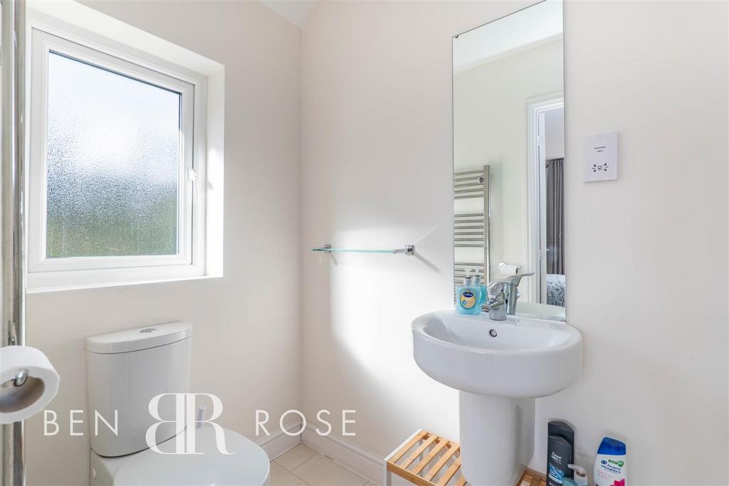 Master Ensuite