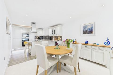2 bedroom flat for sale, Sea Road, St. Austell PL25