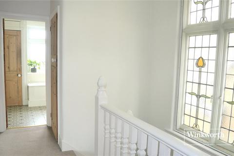 70a Bedford Avenue, Barnet, EN5 2ER