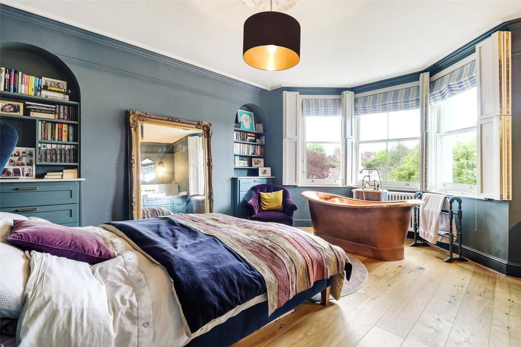 Principal Bedroom