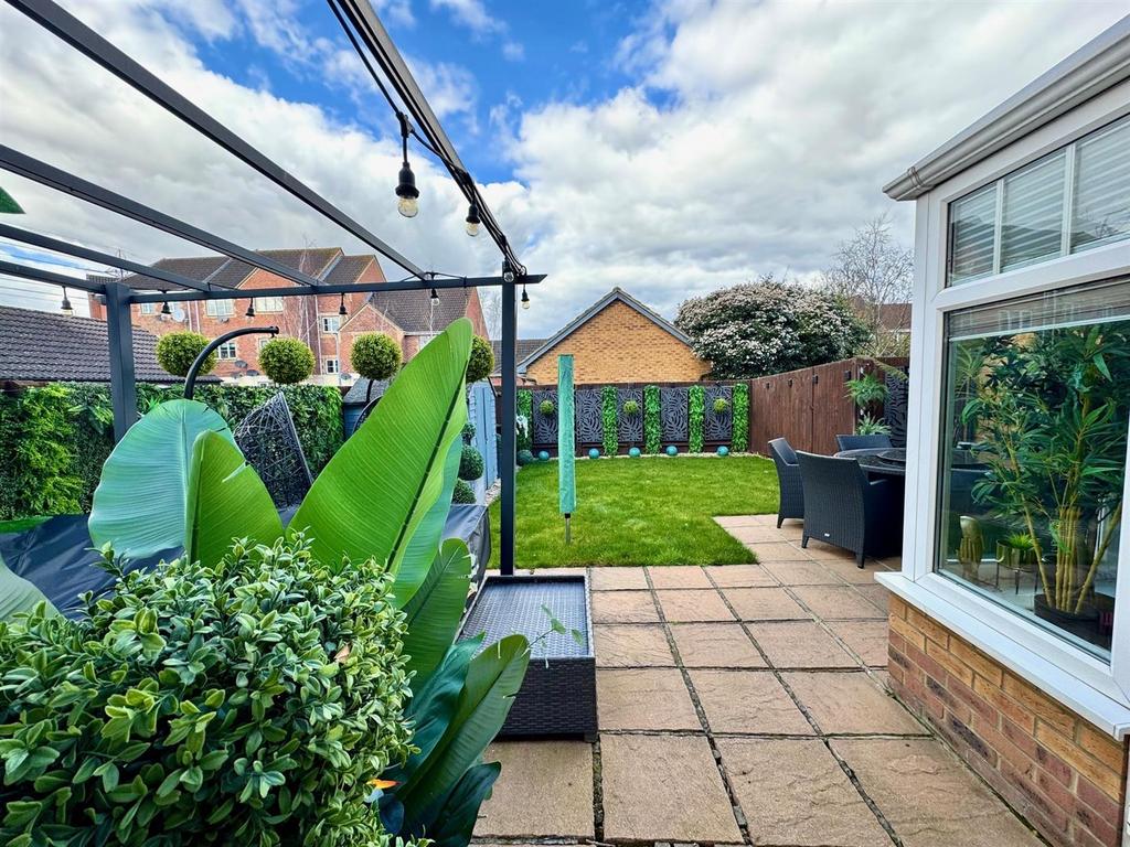 Garden 1.jpg