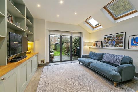 12 Edward Road, Hampton Hill, Hampton, TW12 1LG