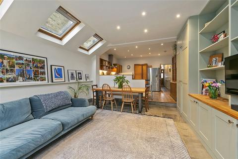 12 Edward Road, Hampton Hill, Hampton, TW12 1LG
