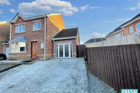 4 bedroom detached house for sale, The Meadows, Skewen, Neath, SA10