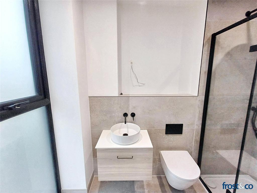 Ensuite