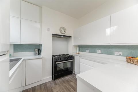 4 West View, Arthington, Otley, LS21 1NW