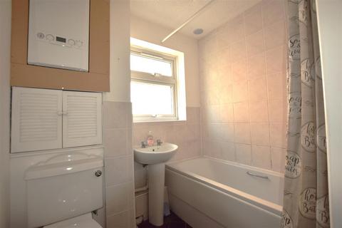 2 bedroom apartment to rent, Hall Farm Road, Melton, Woodbridge