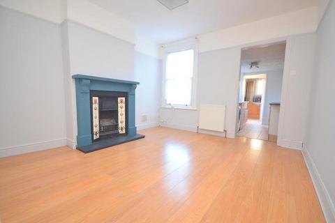 2 bedroom semi-detached house to rent, Cowper Road, Rainham, Essex, RM13